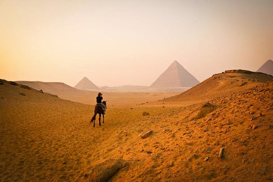 37 -  Piramides de Gize (Cairo, Egito) - Imgur