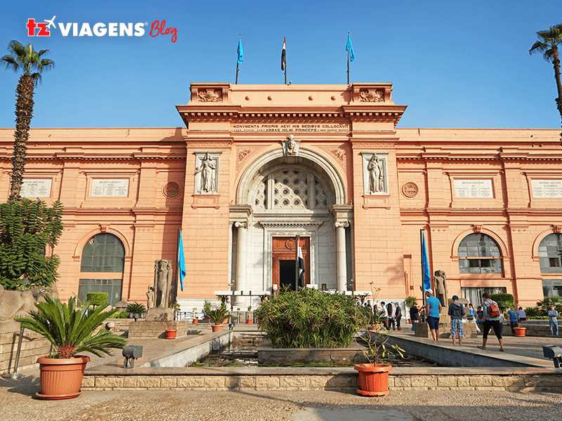 Em uma viagem para o Egito, não deixe de visitar o Museu Egípcio do Cairo.